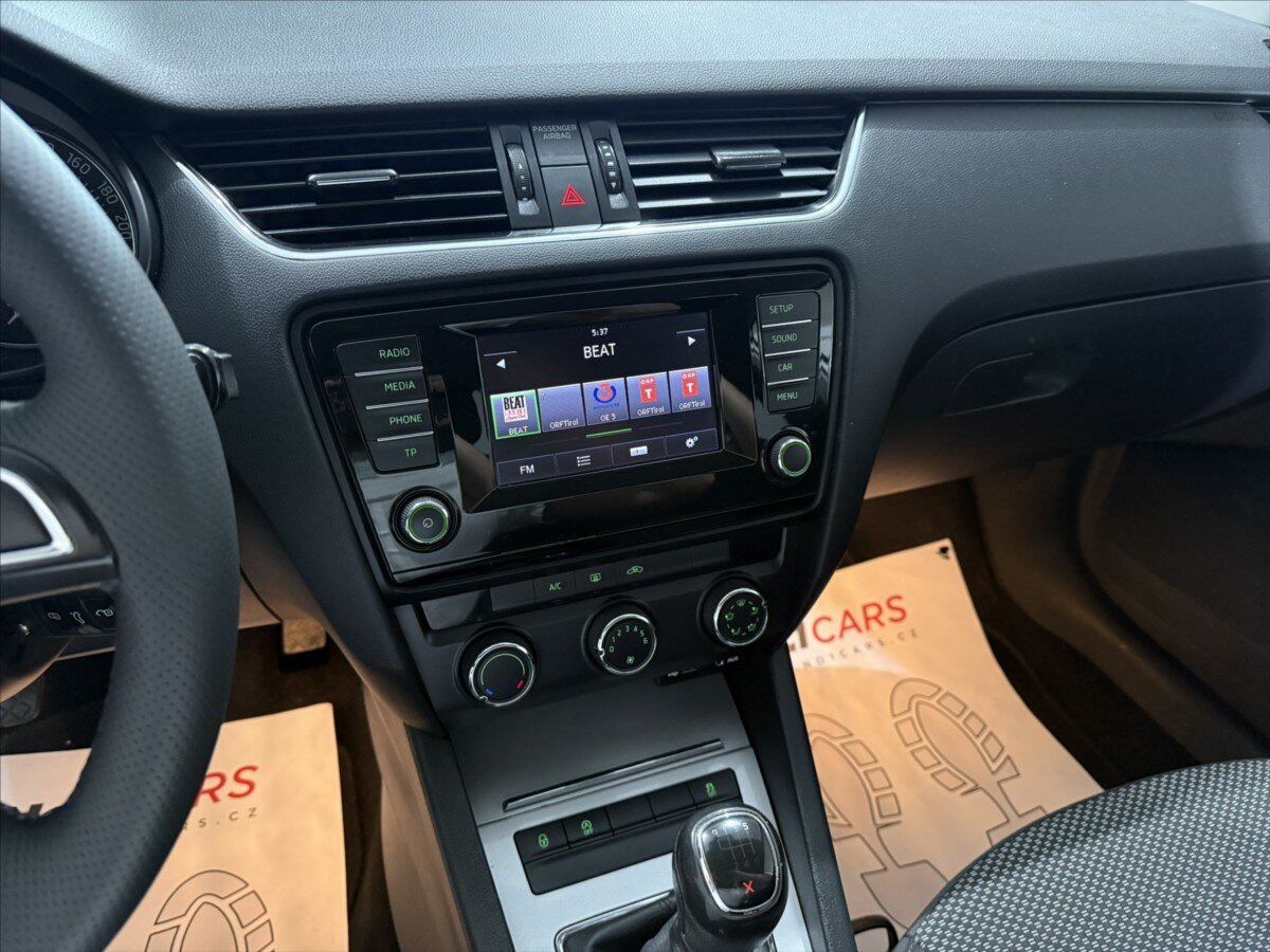 Škoda Octavia Kombi 1,6 l 77 kw