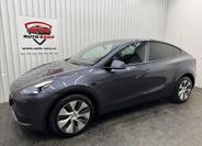 Tesla Model Y 3