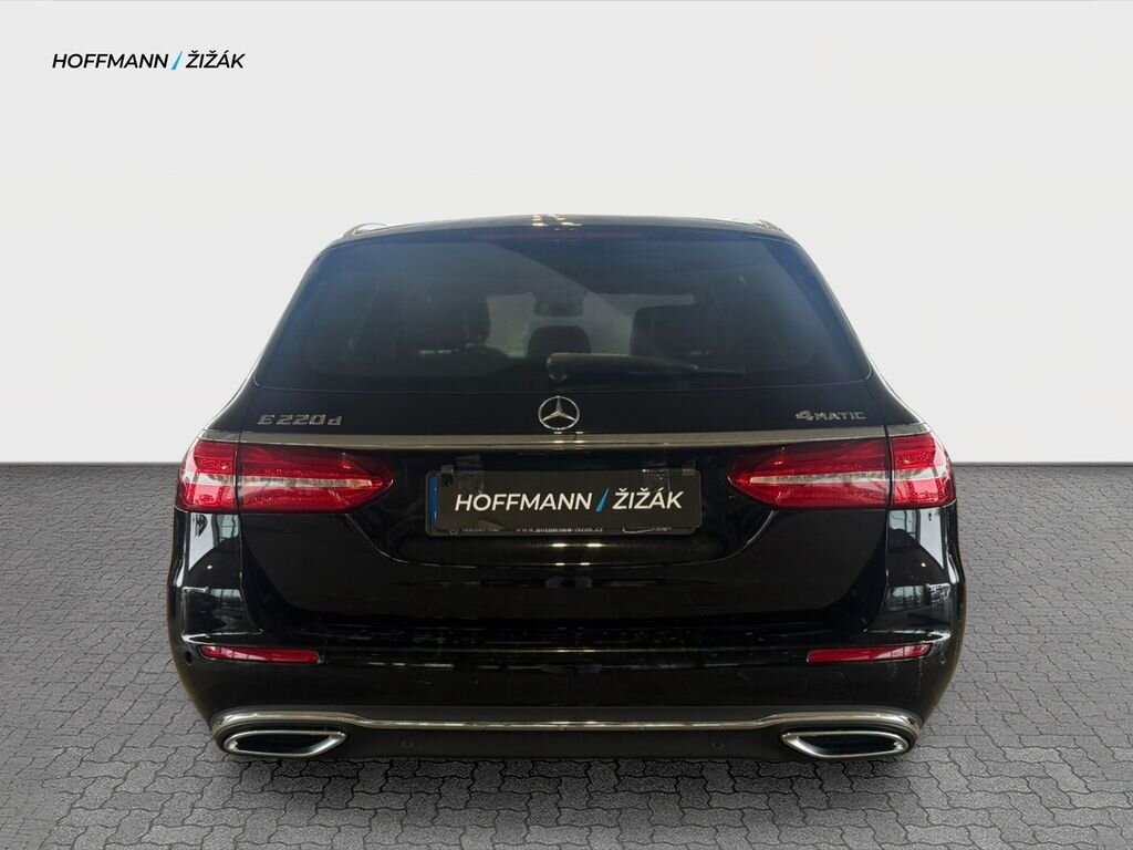 Mercedes-Benz Třídy E Kombi 2,0 l 143 kw