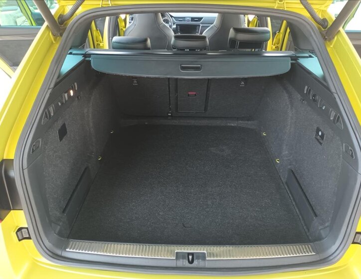 Škoda Superb Kombi 2,0 l 140 kw