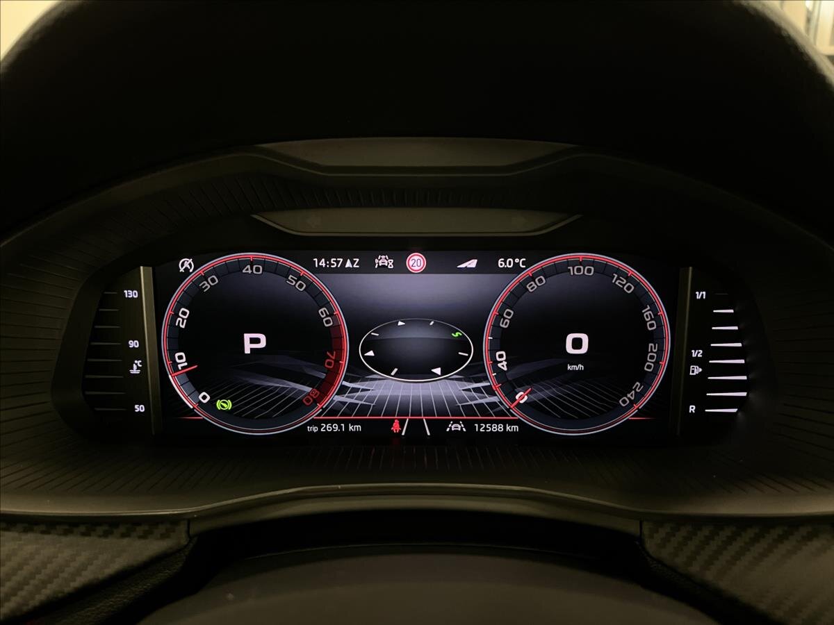 Škoda Kamiq SUV / Terénní 1,5 l 110 kw