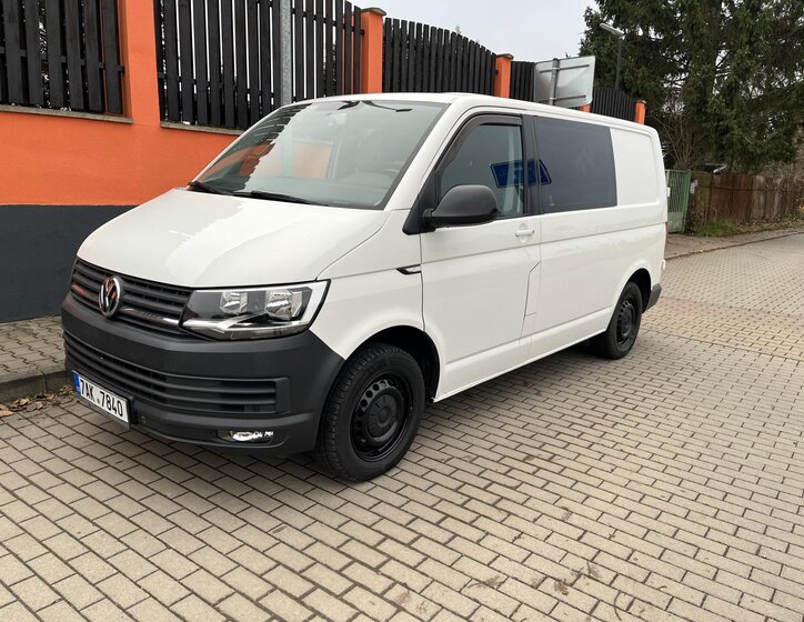 Volkswagen Transporter Kombi 2,0 l 110 kw