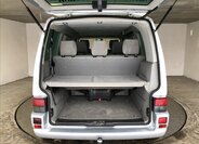 Volkswagen Caravelle 13