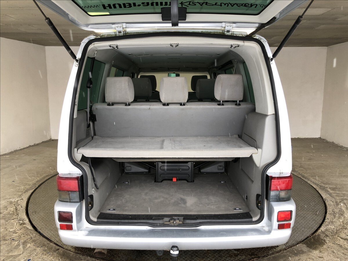Volkswagen Caravelle