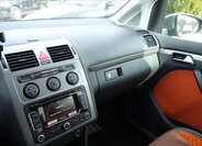 Volkswagen Touran MPV 2,0 l 103 kw