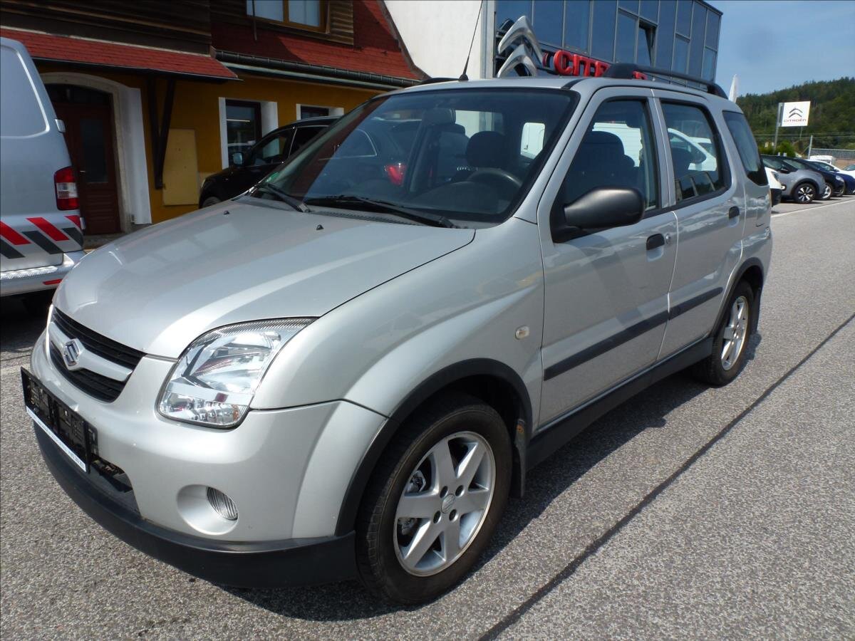 Suzuki Ignis Kombi 1,5 l 73 kw