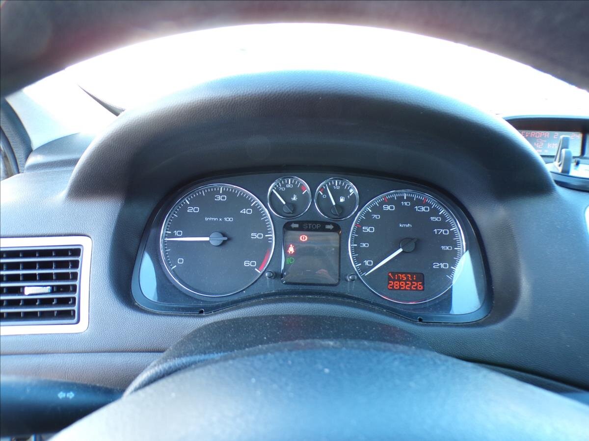 Peugeot 307 Skříň 1,6 l 66 kw