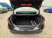 Alfa Romeo Giulia Sedan / Limuzína 2,1 l 132 kw