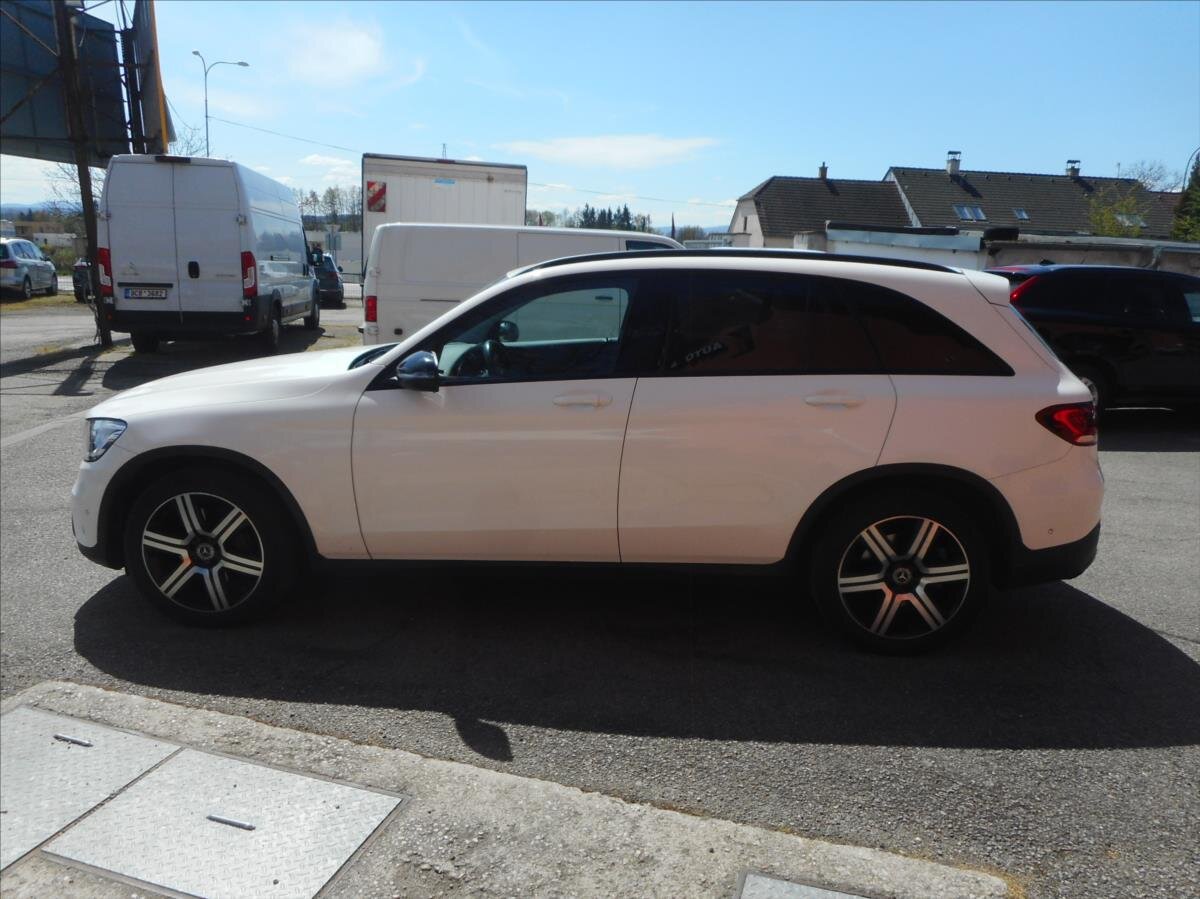 Mercedes-Benz GLC SUV / Terénní 2,0 l 143 kw
