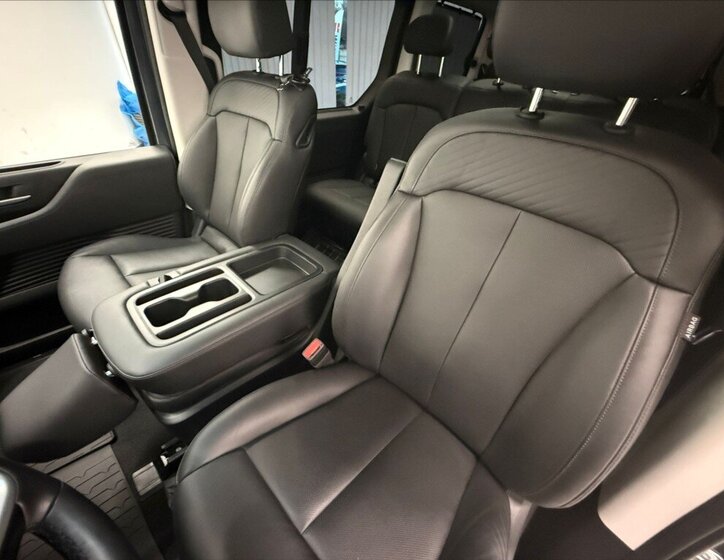 Hyundai Staria MPV 2,2 l 130 kw