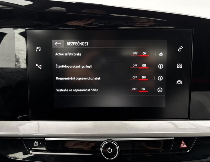 Opel Mokka SUV 1,2 l 96 kw