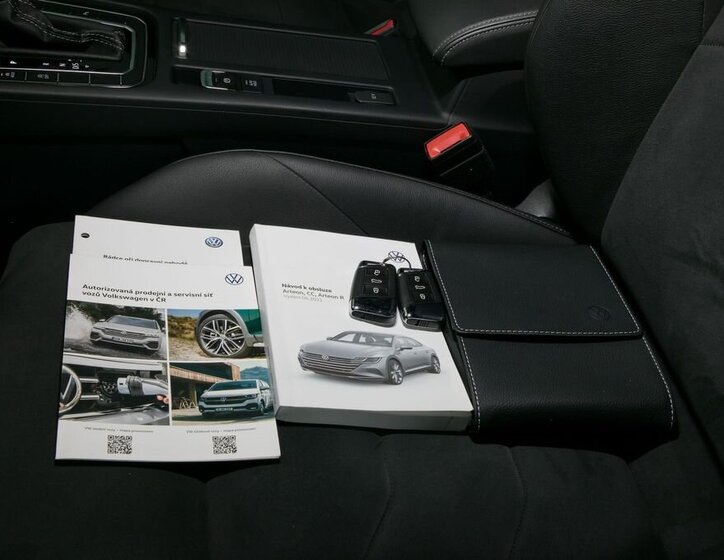 Volkswagen Arteon Liftback 2,0 l 206 kw