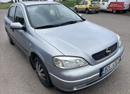 Opel Astra Hatchback 1,7 l 55 kw
