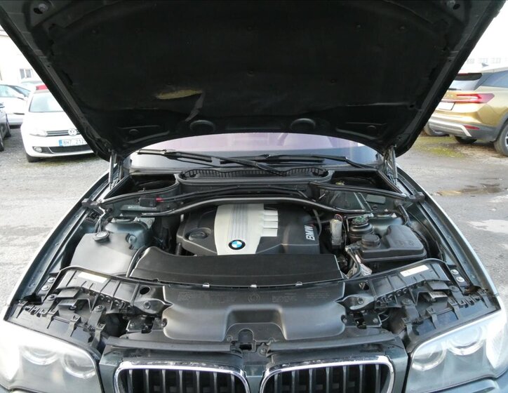 BMW X3 SUV / Terénní 2,0 l 130 kw