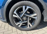 Toyota C-HR SUV / Terénní 2,0 l 112 kw