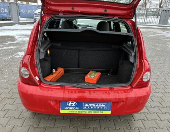 Renault Clio Hatchback 1,1 l 43 kw