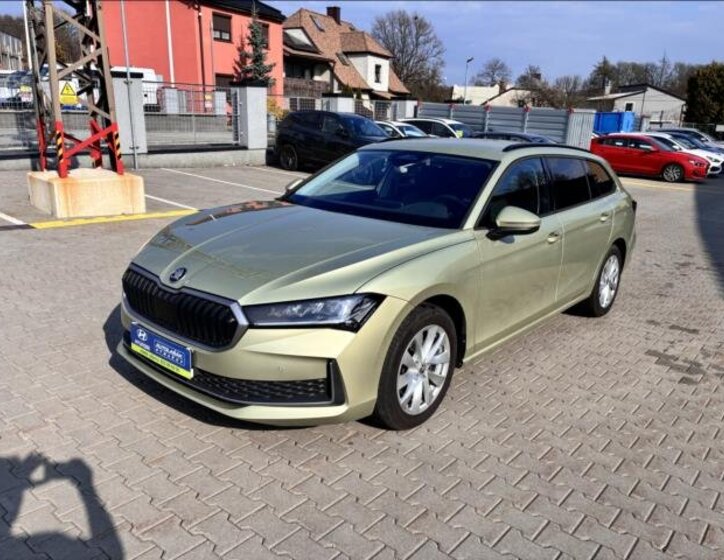 Škoda Superb Kombi 2,0 l 110 kw