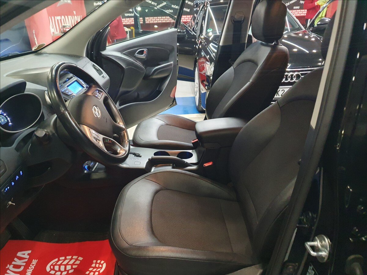 Hyundai ix35 SUV / Terénní 2,0 l 122 kw
