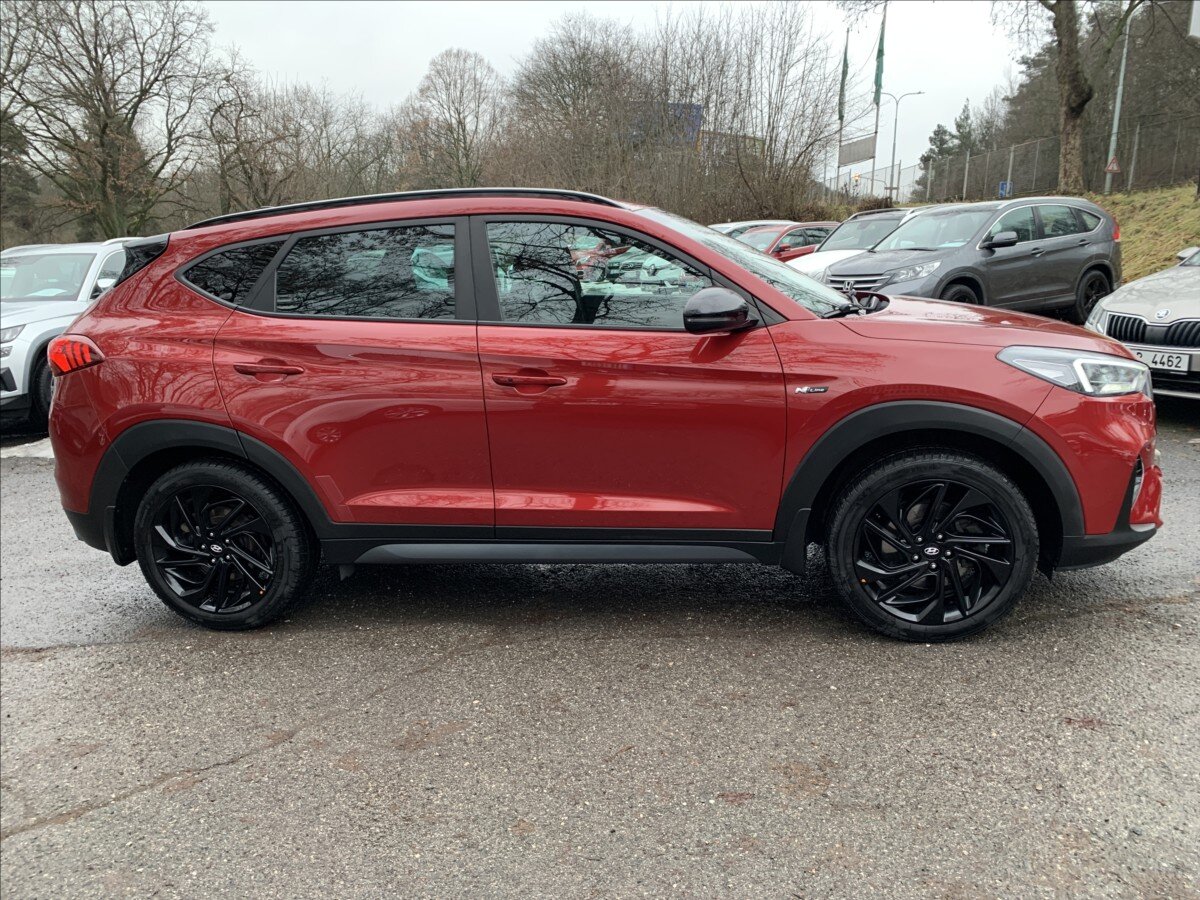 Hyundai Tucson SUV / Terénní 1,6 l 100 kw