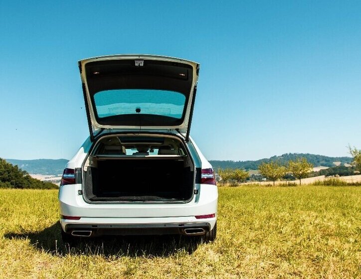 Škoda Superb Kombi 0,0 235 kw