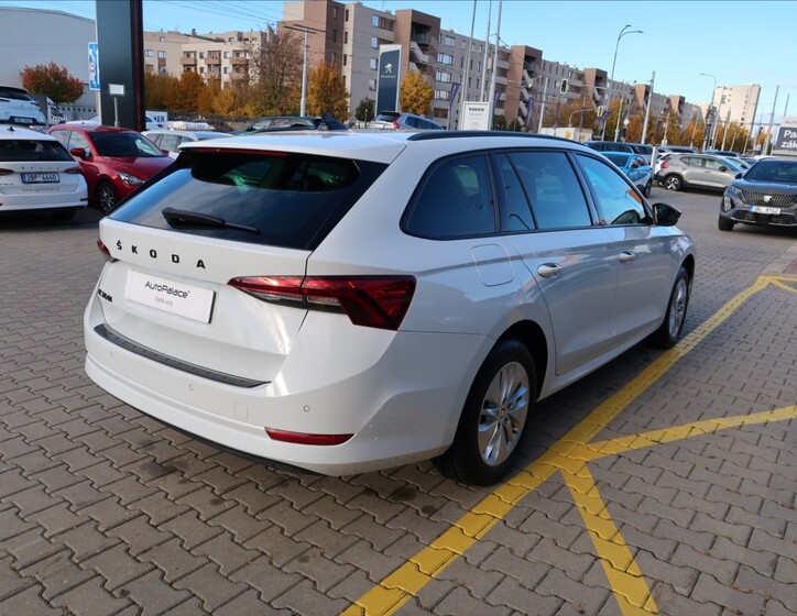 Škoda Octavia 4