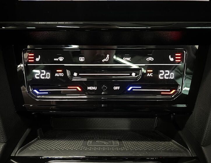 Volkswagen Passat 24