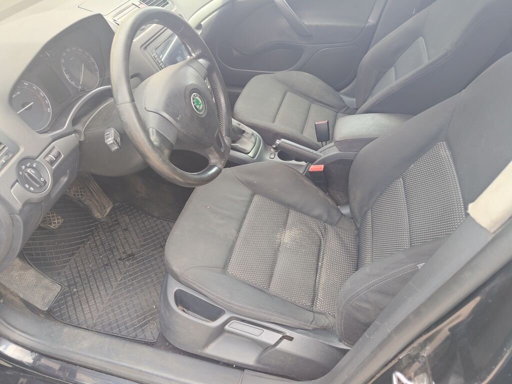 Škoda Octavia Sedan / Limuzína 2,0 l 103 kw