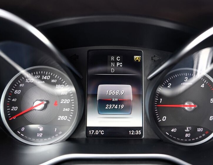 Mercedes-Benz Třídy V MPV 2,1 l 140 kw