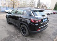 Jeep Compass SUV 1,4 l 103 kw