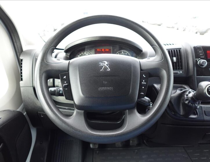 Peugeot Boxer Skříň 2,0 l 120 kw