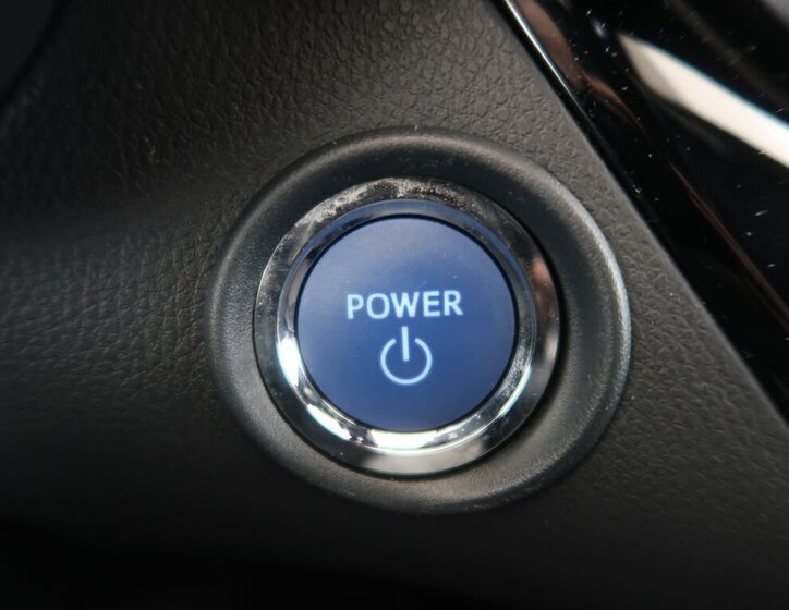 Toyota C-HR SUV / Terénní 1,8 l 72 kw