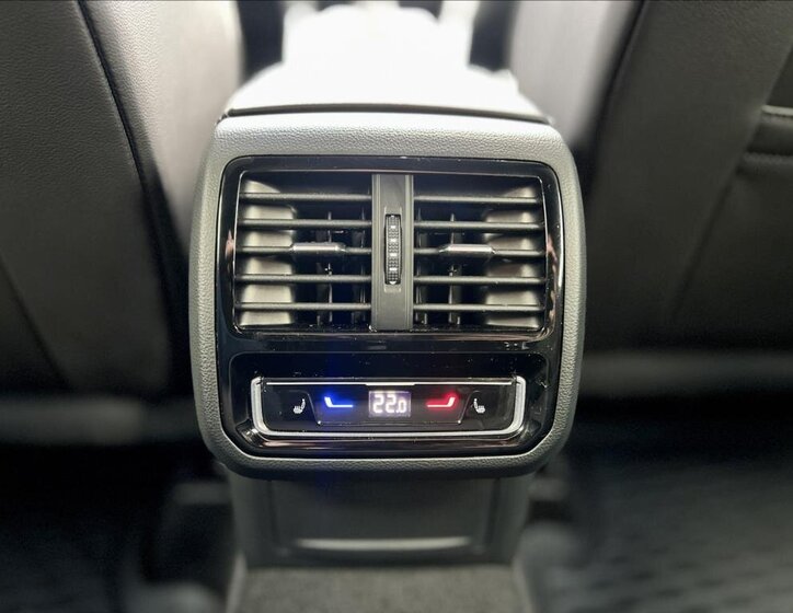 Volkswagen Arteon Kombi 2,0 l 147 kw