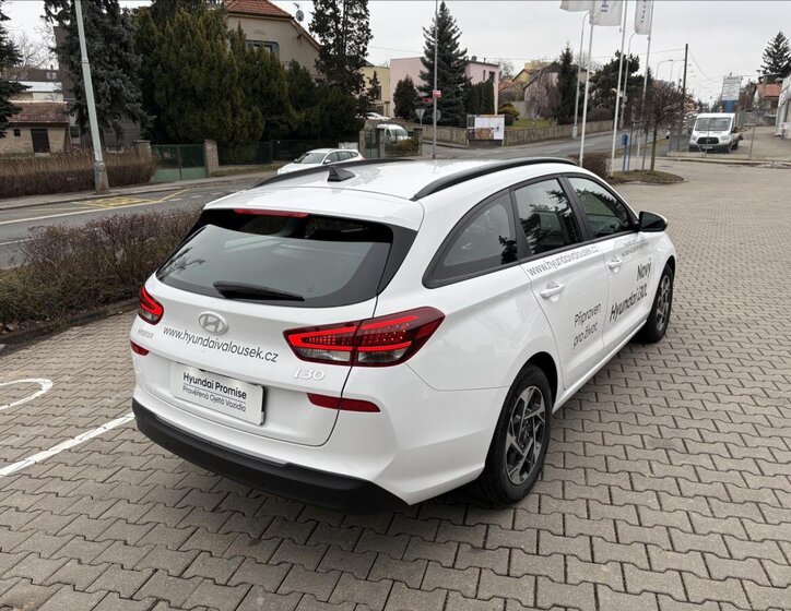 Hyundai i30 Kombi 1,5 l 103 kw