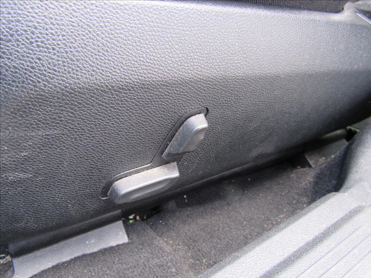 Mercedes-Benz Třídy E Kombi 1,8 l 135 kw