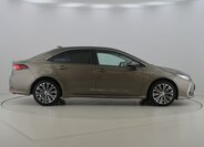 Toyota Corolla Sedan 1,5 l 92 kw