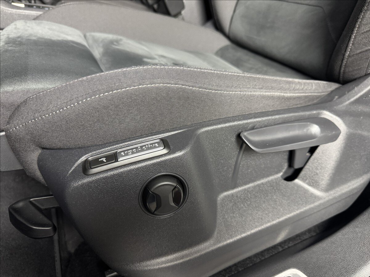 Volkswagen Tiguan Allspace SUV / Terénní 2,0 l 176 kw