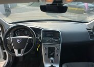 Volvo XC60 SUV / Terénní 2,4 l 140 kw