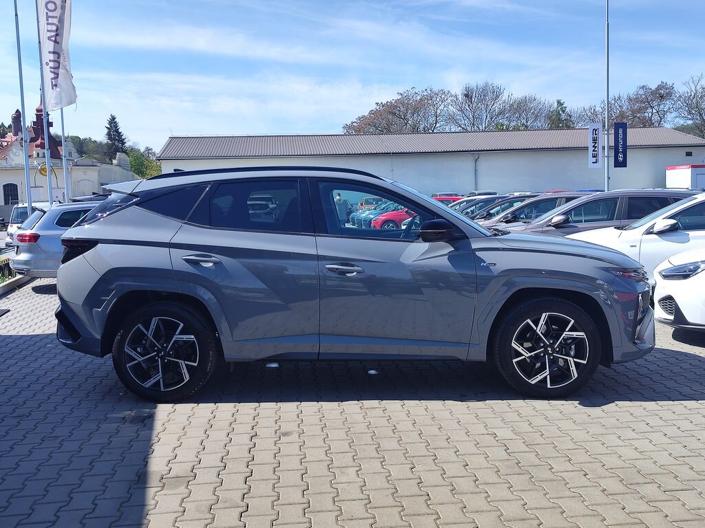 Hyundai Tucson SUV / Terénní 1,6 l 118 kw