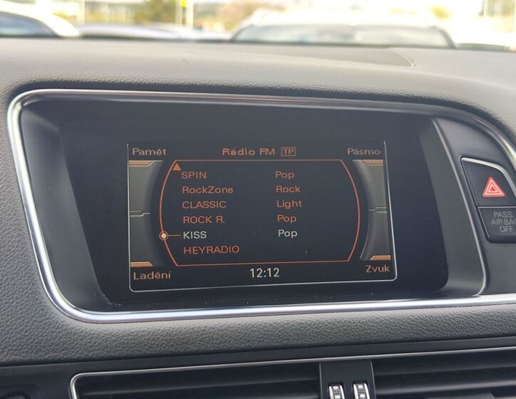 Audi Q5 SUV / Terénní 2,0 l 155 kw