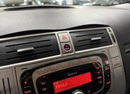 Ford Kuga SUV / Terénní 2,0 l 100 kw