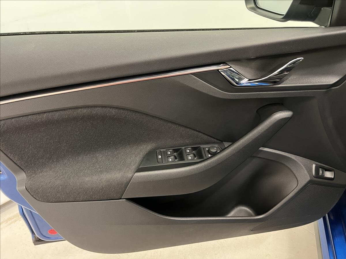 Škoda Kamiq Hatchback 999,0 85 kw