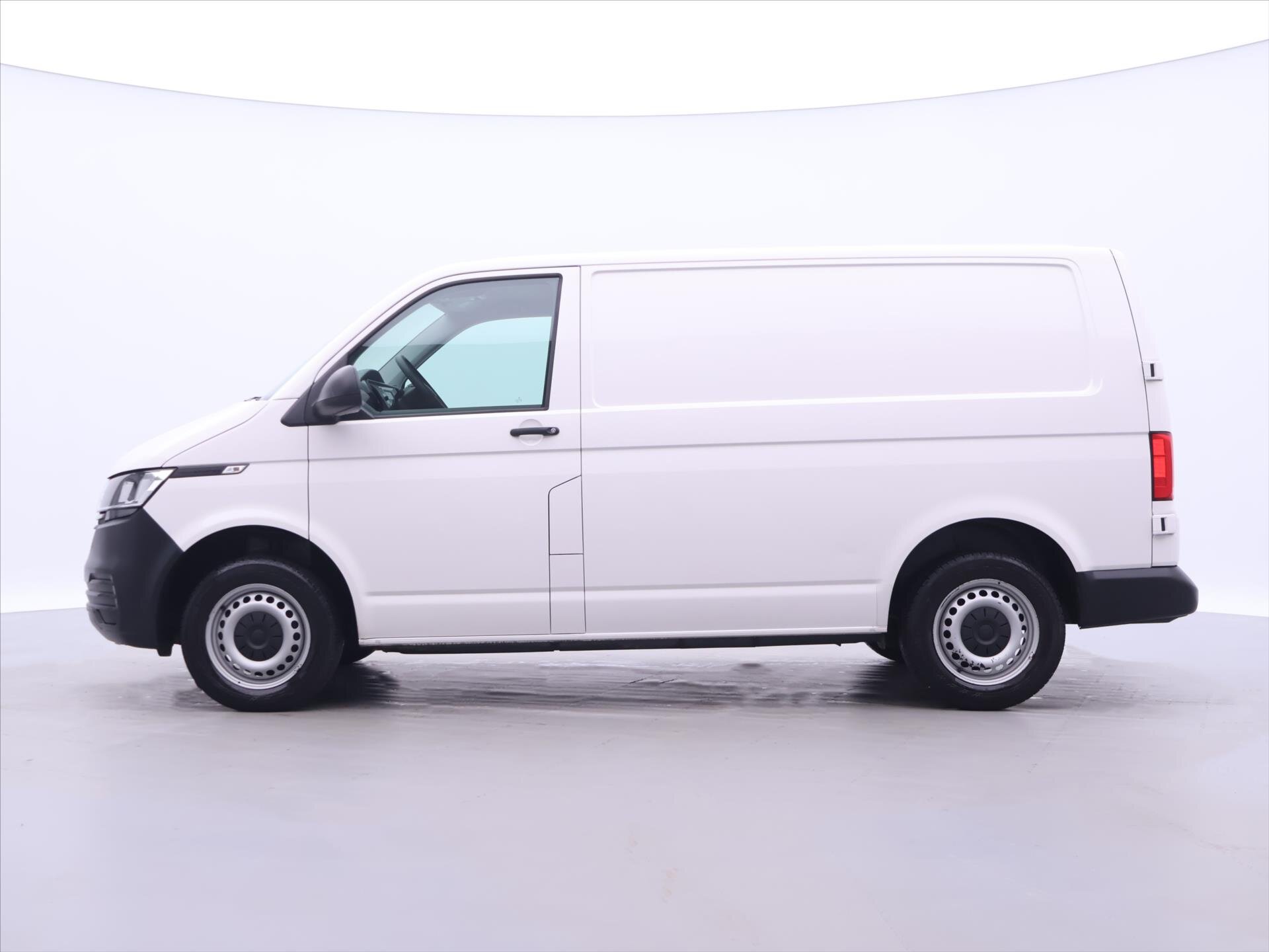 Volkswagen Transporter Skříň 2,0 l 66 kw