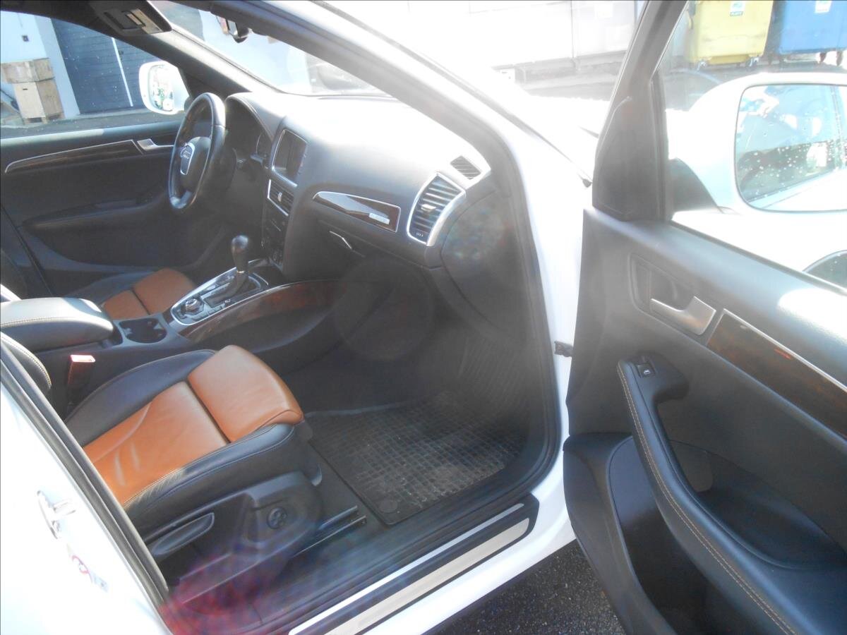 Audi Q5 SUV / Terénní 2,0 l 125 kw