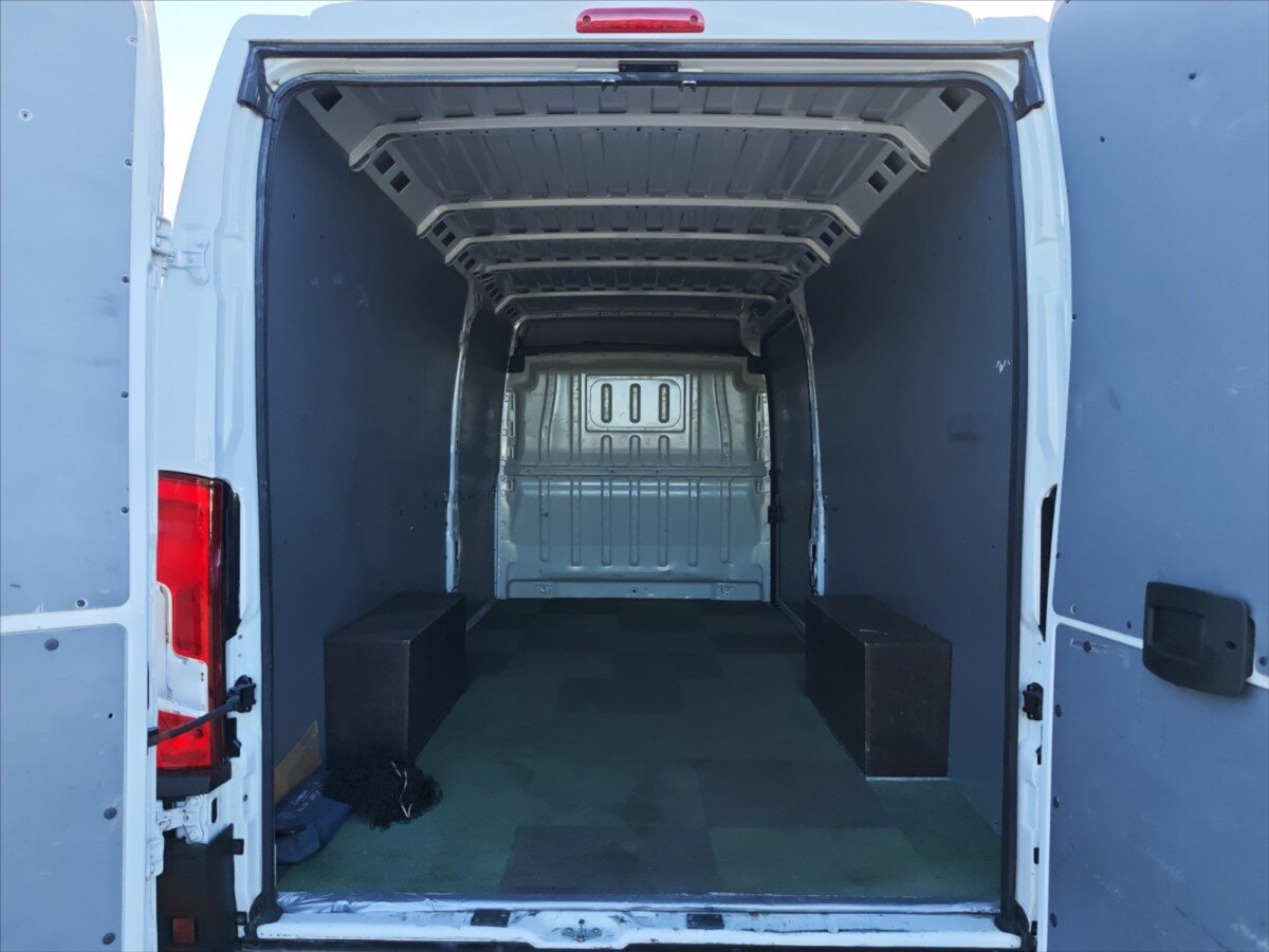 Peugeot Boxer Ostatní 2,2 l 121 kw