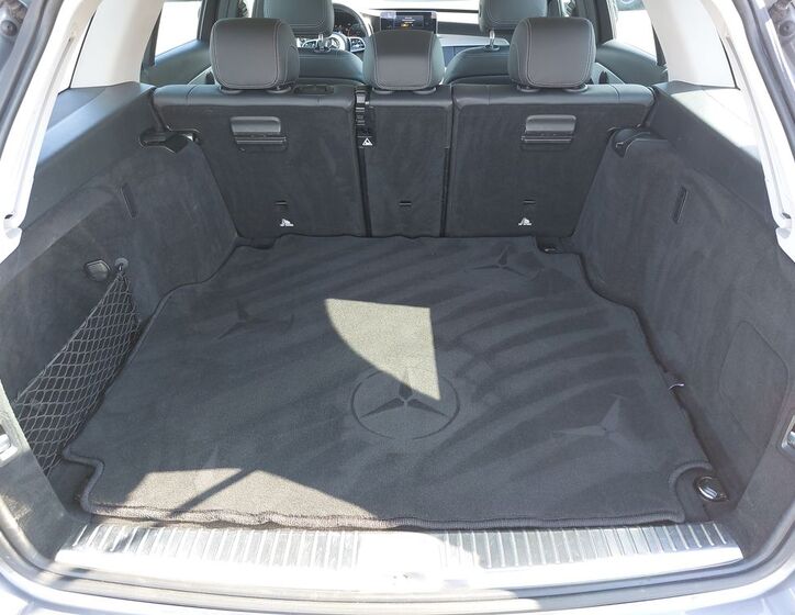 Mercedes-Benz Třídy C 12