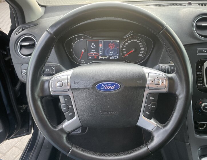 Ford Mondeo Kombi 2,2 l 147 kw