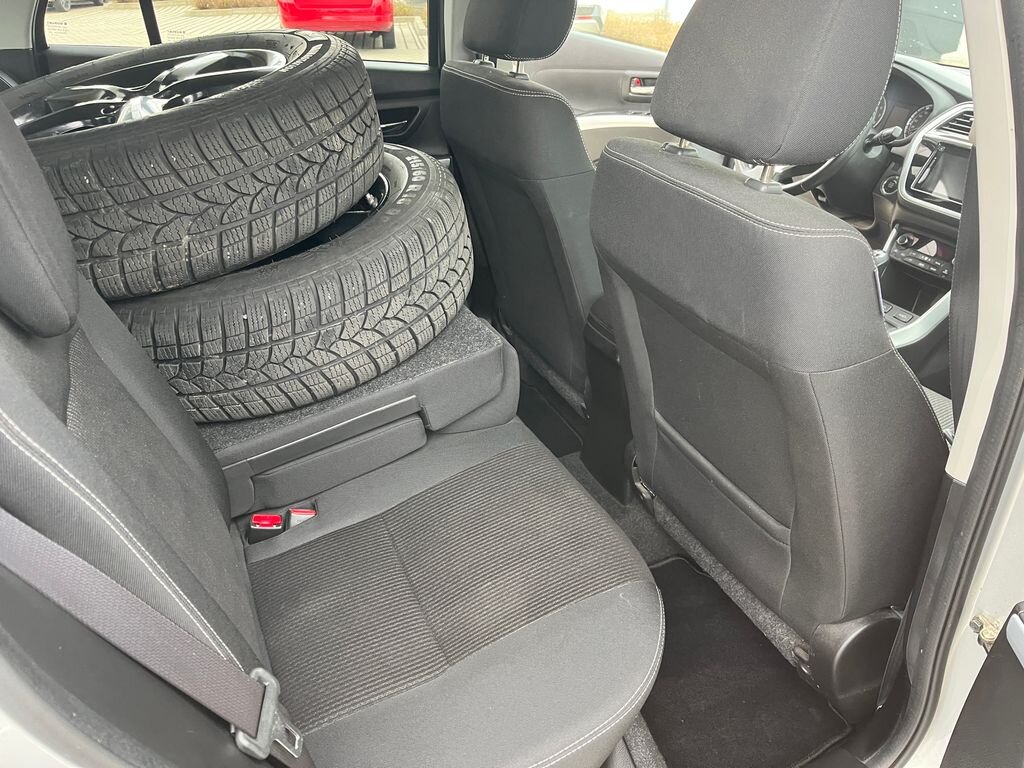 Suzuki SX4 S-Cross SUV / Terénní 998,0 82 kw