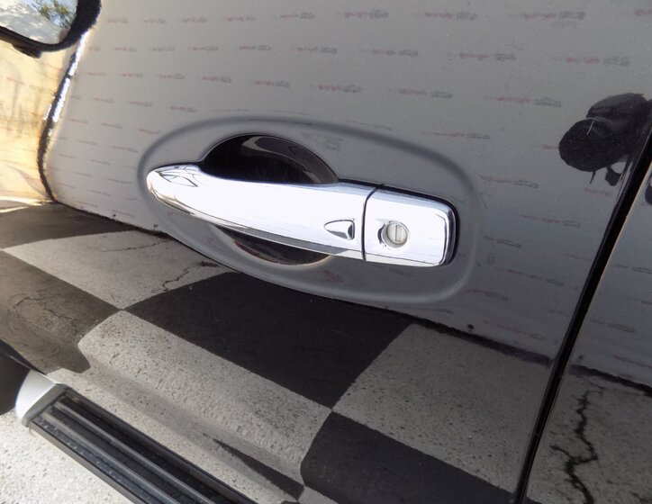 Nissan Navara SUV / Terénní 2,3 l 140 kw