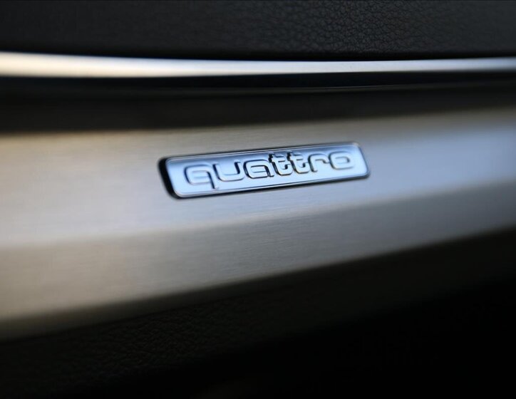 Audi Q5 SUV 2,0 l 150 kw