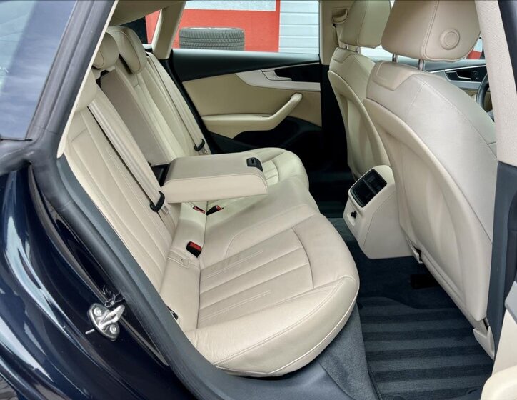 Audi A5 Liftback 296,0 210 kw